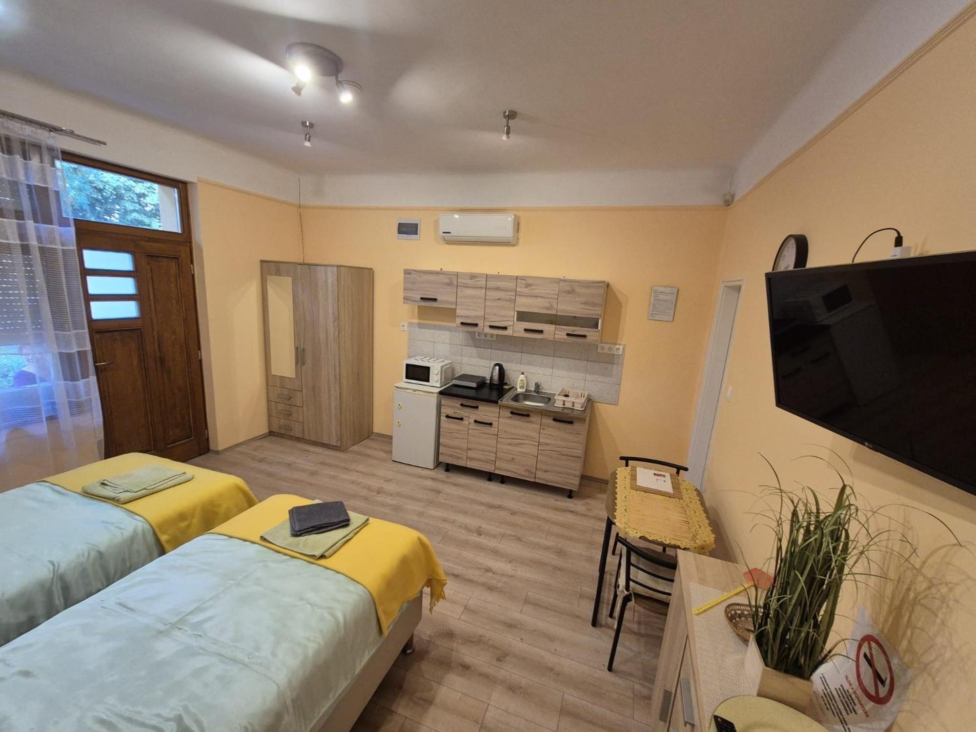 Szahara Vendeghaz Daire Kerekegyháza Dış mekan fotoğraf
