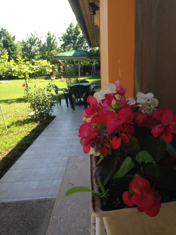 Szahara Vendeghaz Daire Kerekegyháza Dış mekan fotoğraf